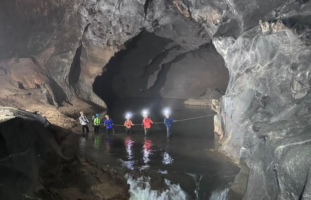 Exploring the Son Doong Cave